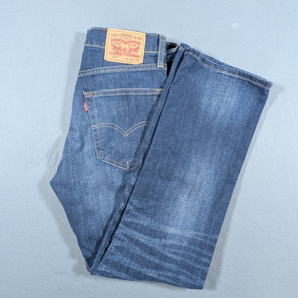 Levi's 527 Slim Bootcut Jeans Mens 31x30 Medium Wash Denim Blue 3220